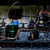 Hot bulb engine。
