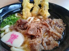 肉ごぼ天うどん。