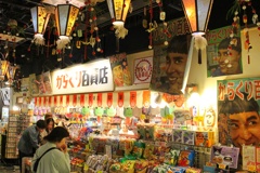 ひばり銀座のからくり百貨店。