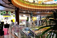 Mall。