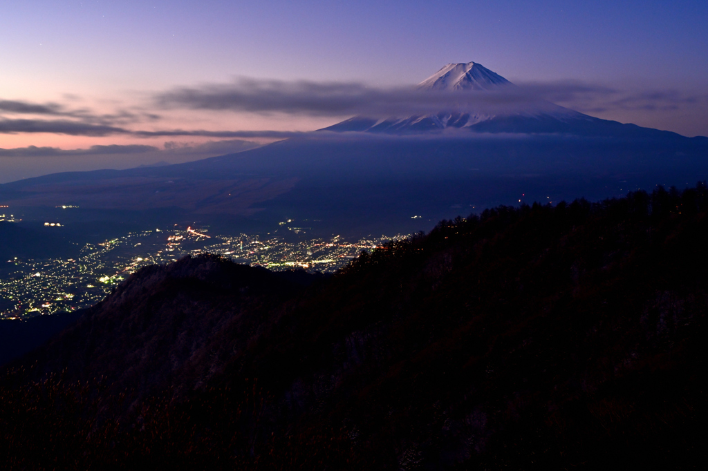 三ッ峠から夜明けの富士