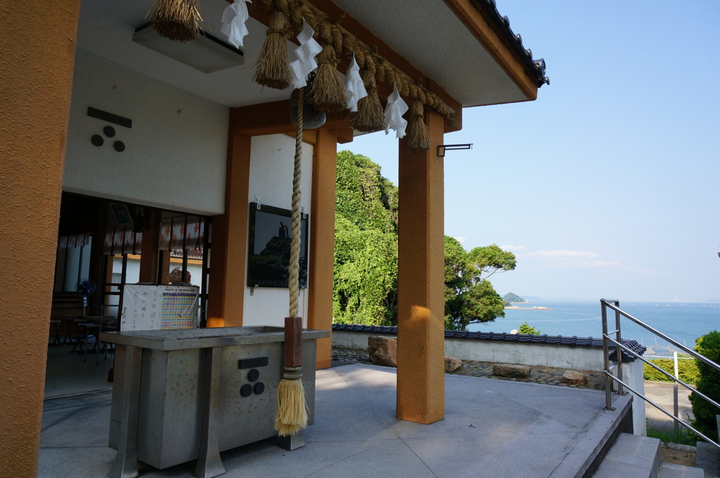 豊功神社