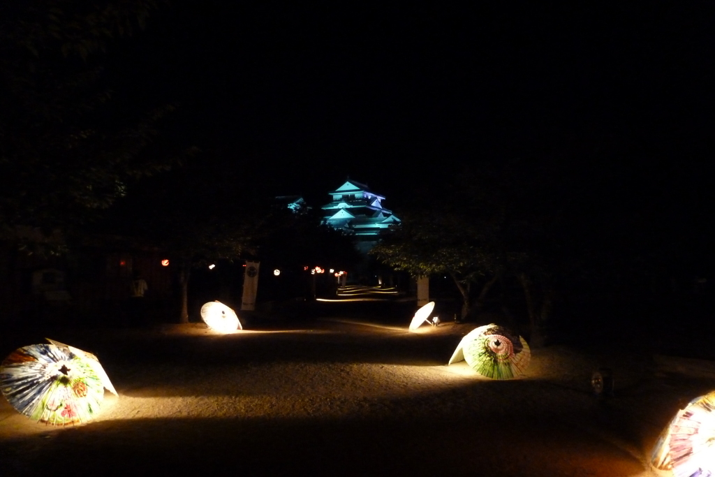 松山城 灯りの道