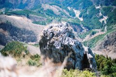 二子山　ローソク岩