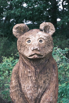 木彫りのクマ