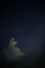 雲と星