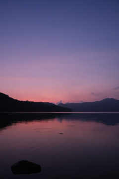 湖畔