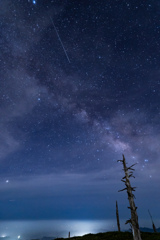 雲の上の星空