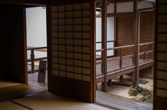 これより男人禁制