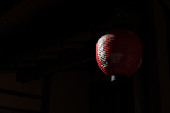 浮かぶ提灯