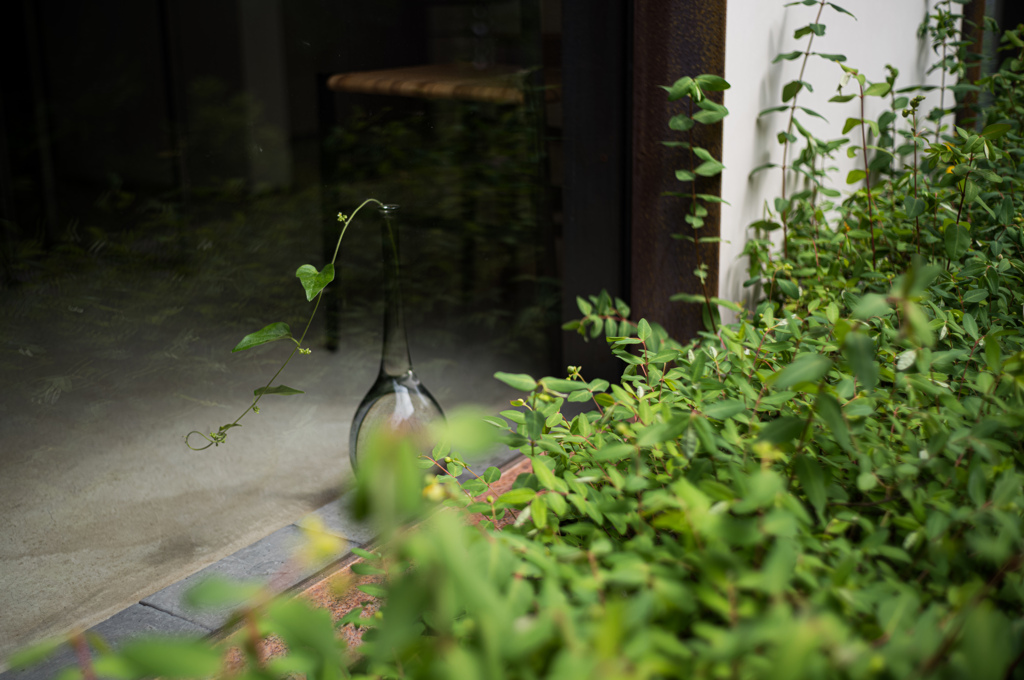 ガラスの花瓶で