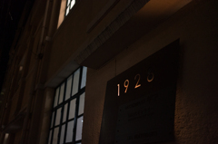 1928