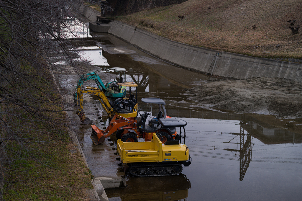 川底工事中