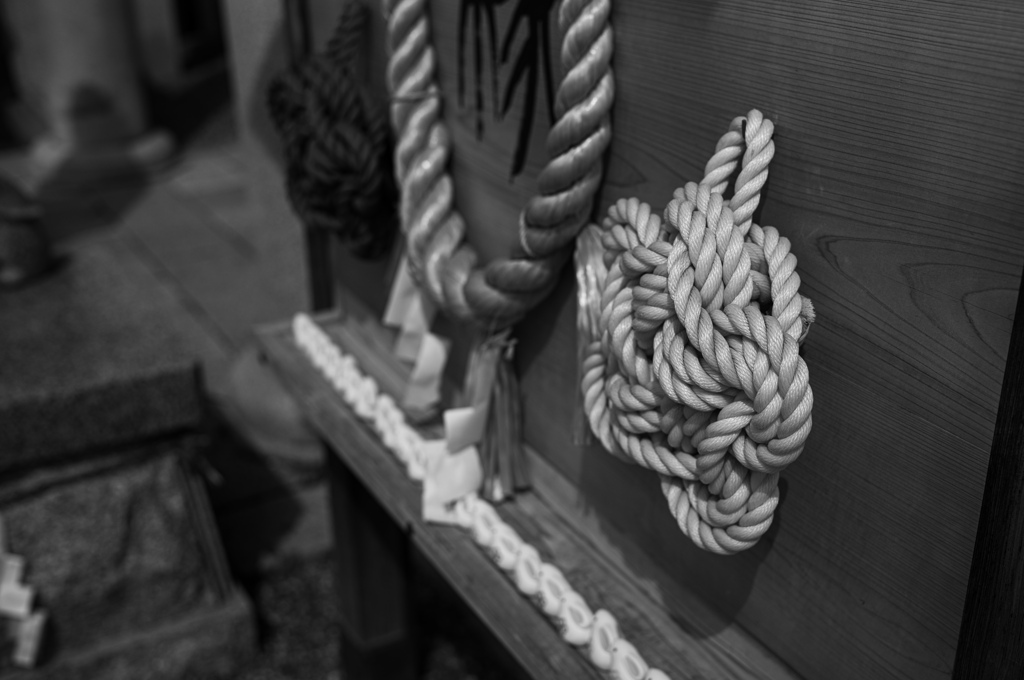 ロープで結び