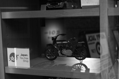 バイク好きの影