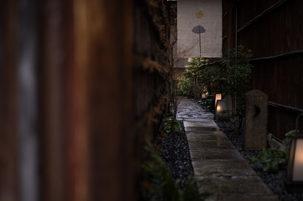 お茶屋へ