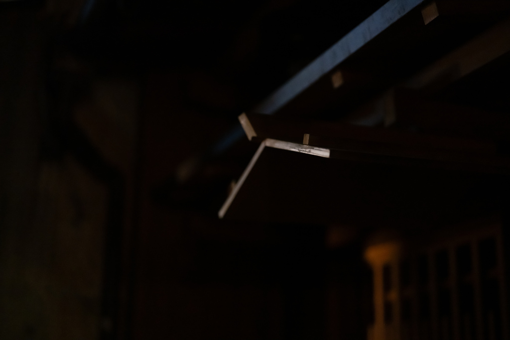 屋根の光