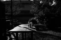 屋外テーブル