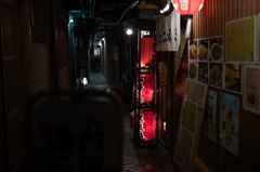小路の提燈