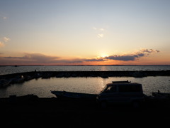 もうすぐ日が落ちるよー