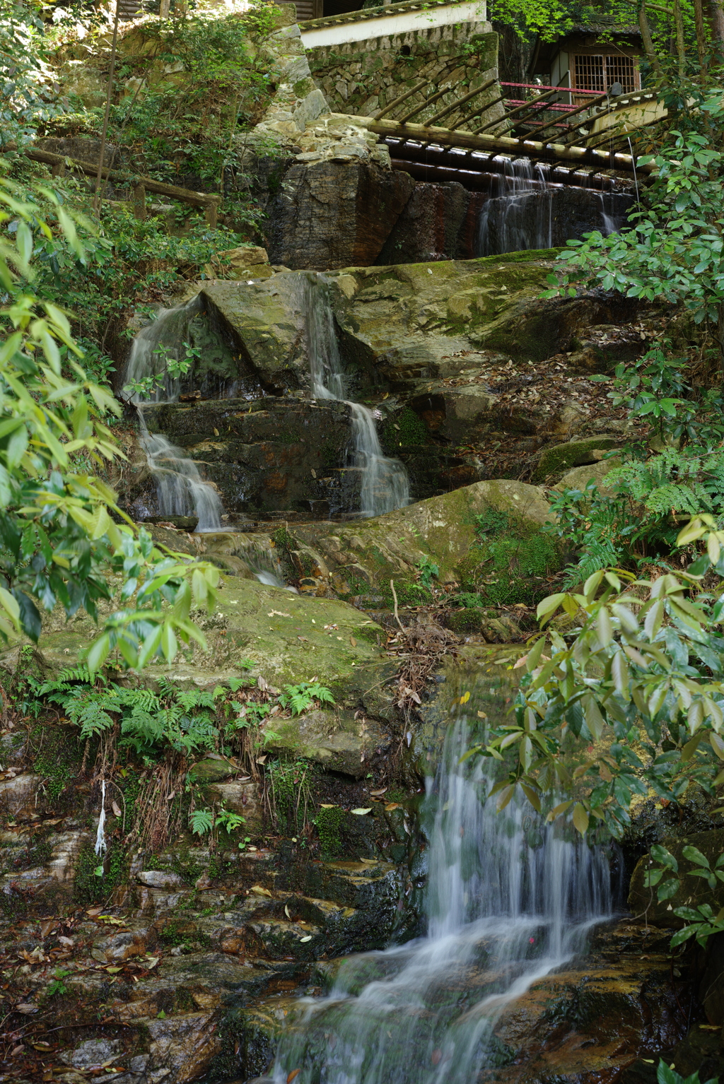 平原の滝