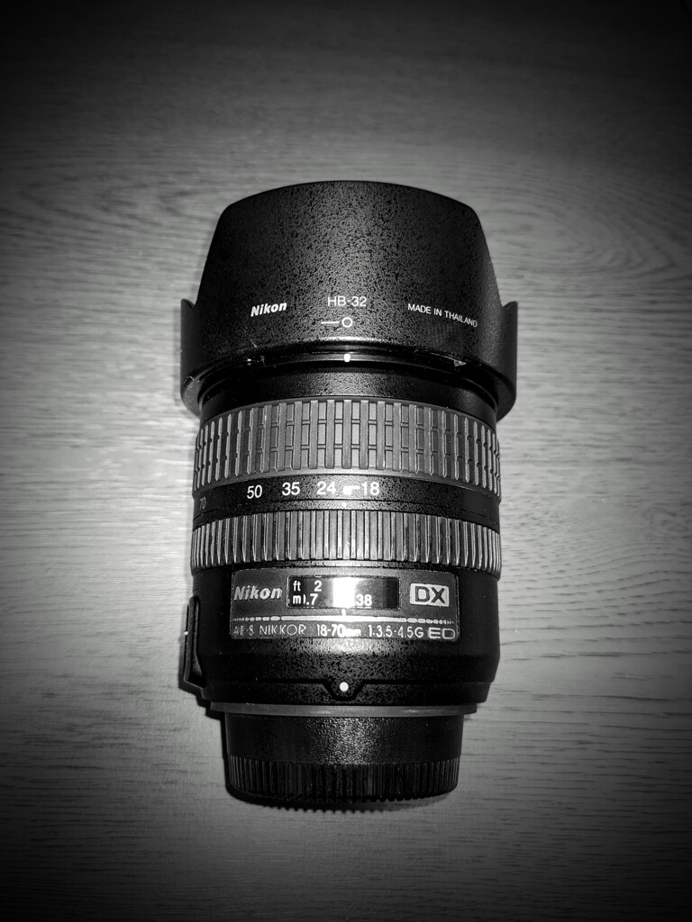 教材となりし、ニッコール18-70mm