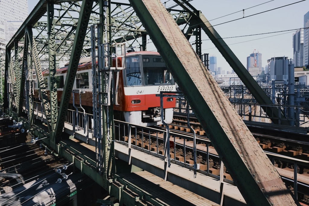 5EBAA526-2D26-45CF-A09C-94873EB4B6D0
