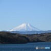 湖面と富士山