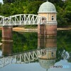 湖面の取水塔