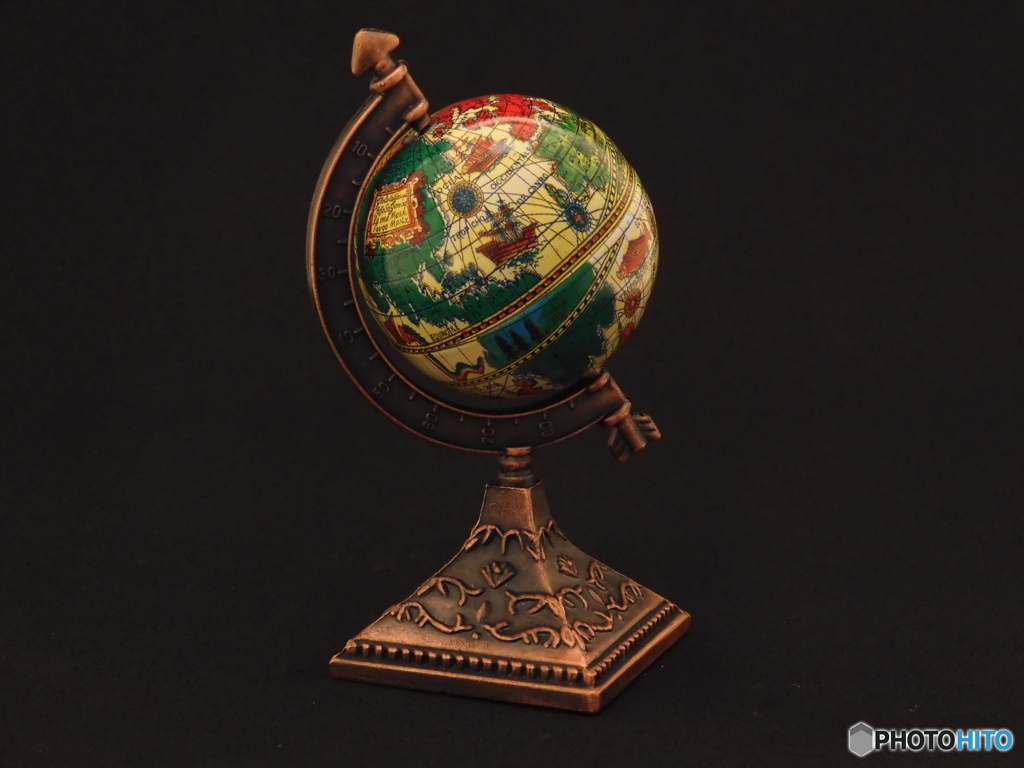 地球儀の置物