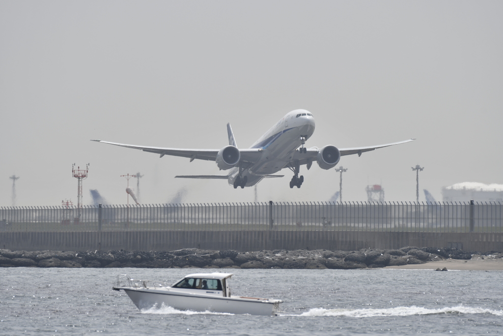 ANA機の離陸