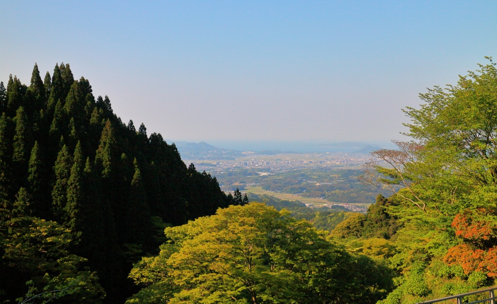 博多湾を望む