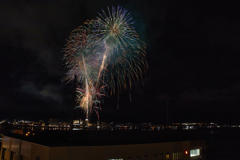 fire works in suwa lake 02