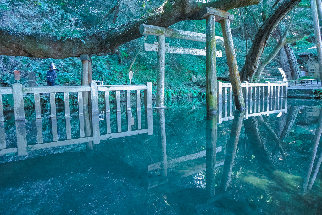 神の池