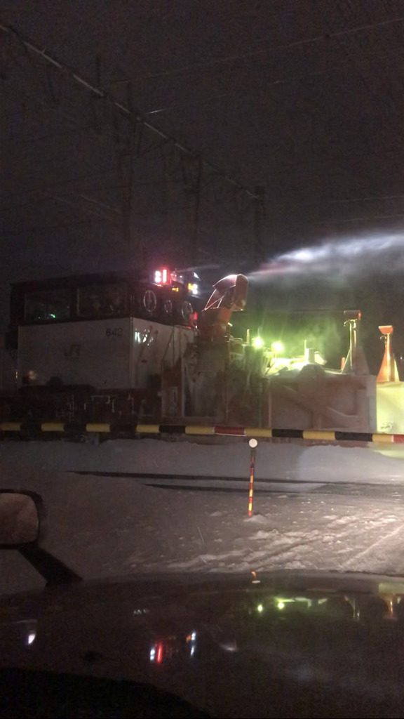 深夜の除雪作業
