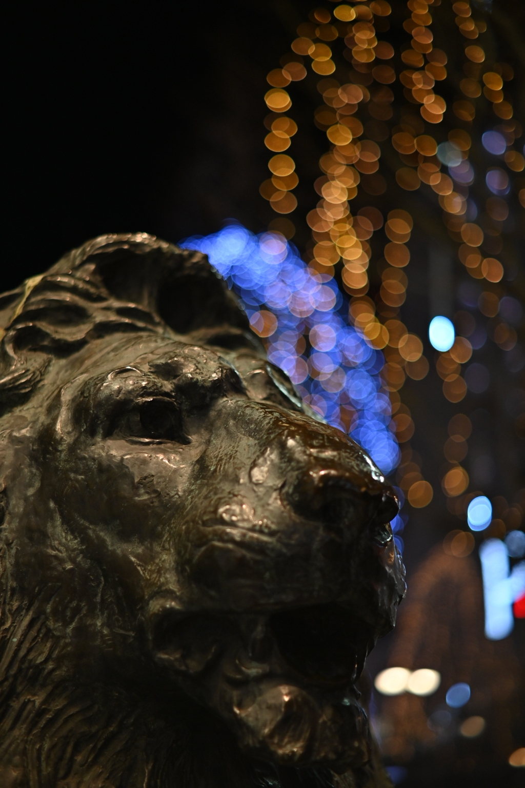 札幌三越のライオン