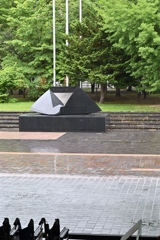 北海道立近代美術館前庭