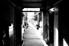 繋がりのある暗から明