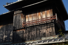 木造の質感  Nikkor H-Auto 50mm f2  f8