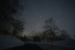 雪道の星空