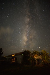 秘密基地と星空