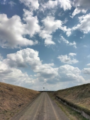 空への一本道
