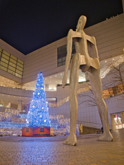 街角クリスマスツリー　～東京オペラシティ～