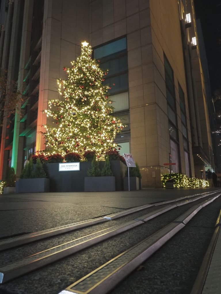 ザ・ペニンシュラ東京のクリスマスツリー