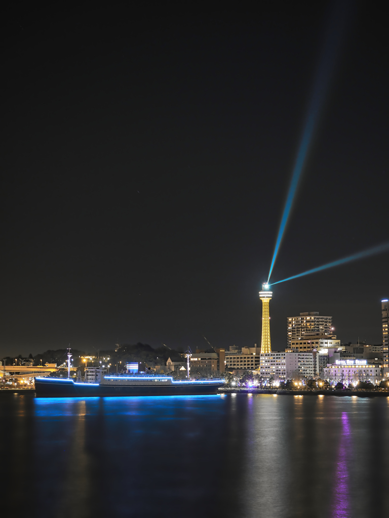 ヨルヨノで光る横浜の夜景