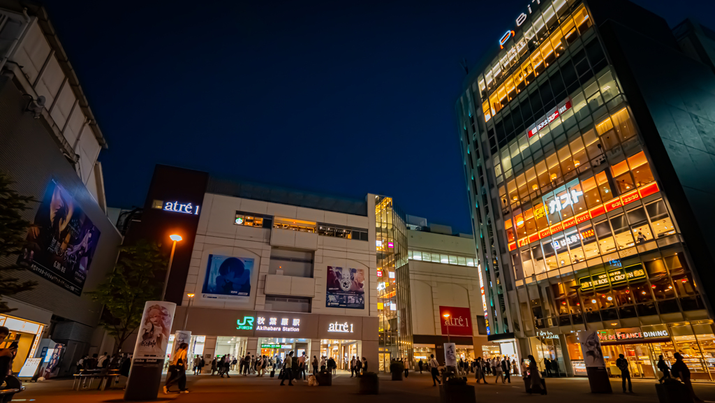 秋葉原