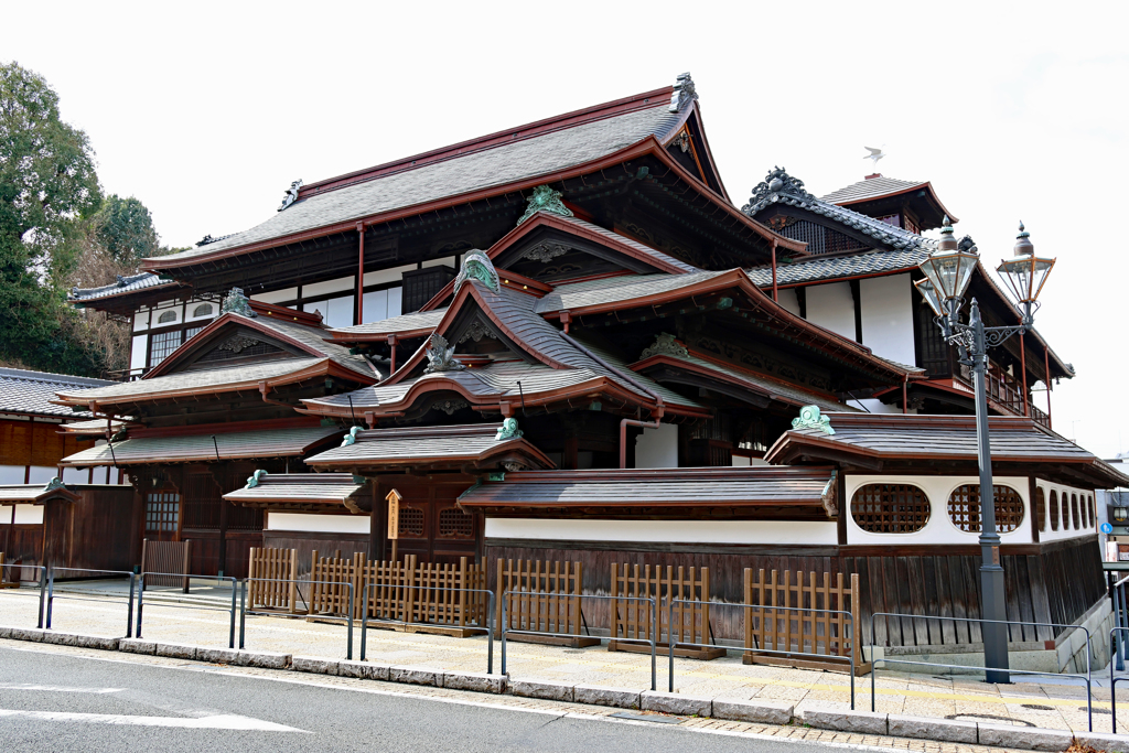 愛媛県松山市　道後温泉本館　皇室専用