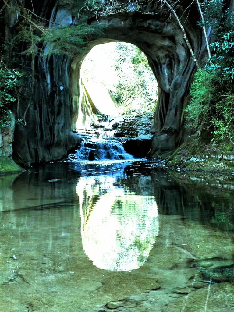 洞窟の光