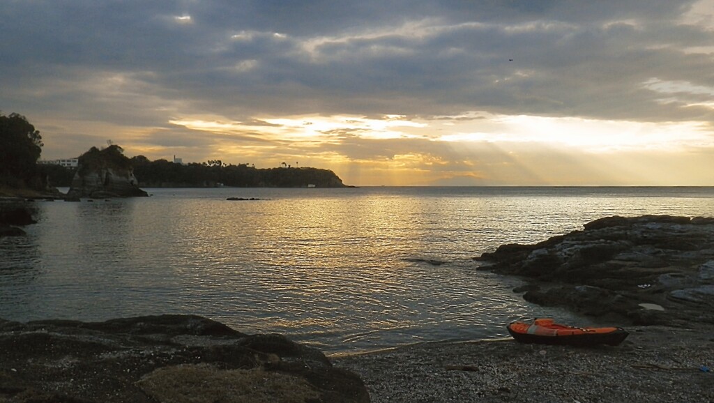 夕日　エビカの浜