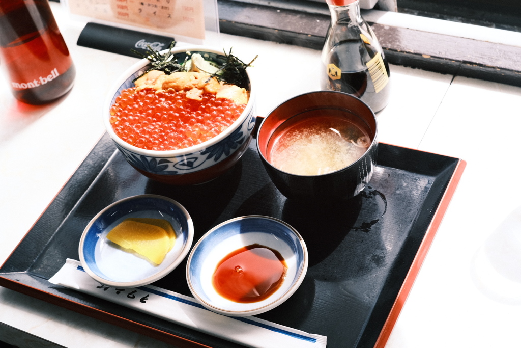 R5.08.13_夫婦・妹北海道知床旅行_ウトロ漁港③